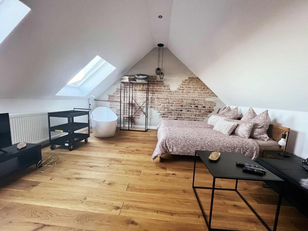 Ferienloft Ottos Werkstatt Mit Saunafass Dannenfels Exterior photo